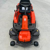 Husqvarna rider R 214 T