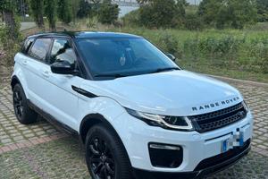LAND ROVER RANGE ROVER EVOQUE 2.0 SE