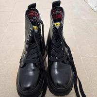Anfibi Buffalo neri platform taglia 38 (UK 5)