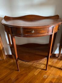 Mobile mezzaluna ingresso