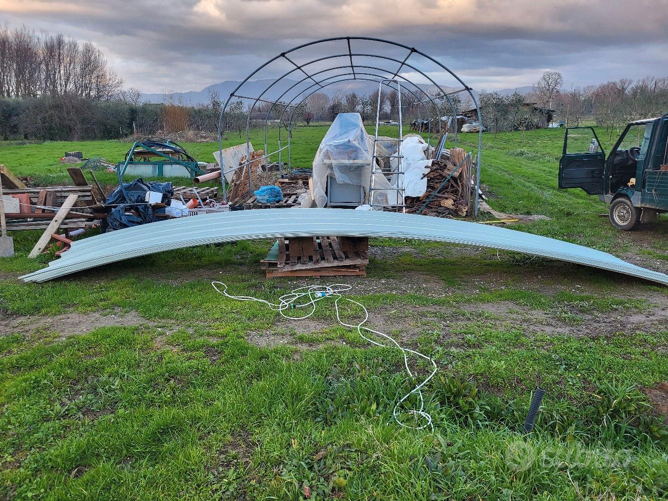 Lamiere grecate - Giardino e Fai da te In vendita a Rimini