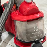 Aspirapolvere Electrolux silent performer cyclonic