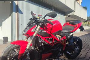 Ducati Streetfighter 848 - 2012
