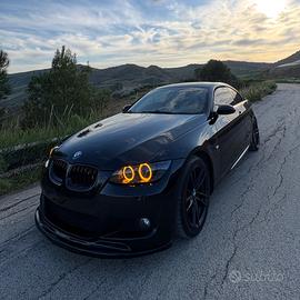 Bmw E92 320D M SPORT pre lci total black