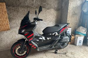 Aprilia SR GT 125 Replica (2024) – Pari al nuovo