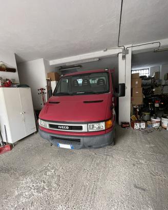 Iveco 35C13A cassone ribaltabile trilaterale