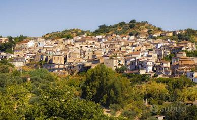 Attico su 2 livelli vista mare e colline