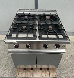 Cucina a 4 fuochi a gas