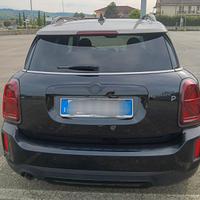 MINI Mini 2.0 Cooper D Essential Countryman ALL4