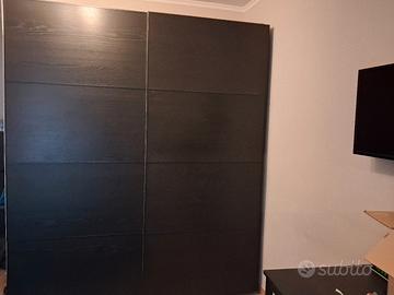 armadio ante scorrevoli