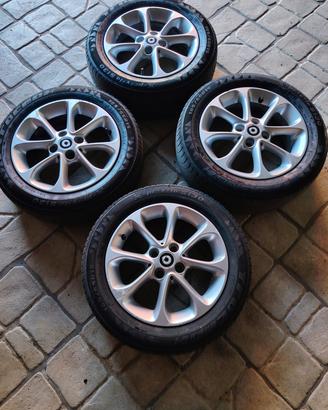 Cerchi in lega Smart 453