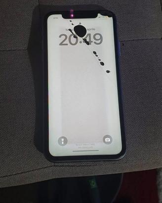 IPHONE 11 con 64GB