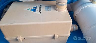 motore e skimmer per piscina "Laghetto"