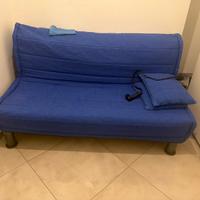 divano letto molto bello, comodo e una buona rete