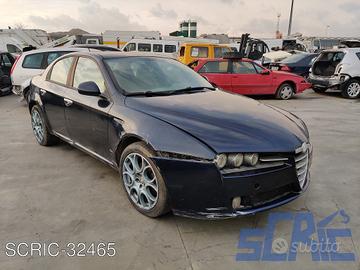 ALFA ROMEO 159 939 1.9 JTDM 16V 150CV esterno