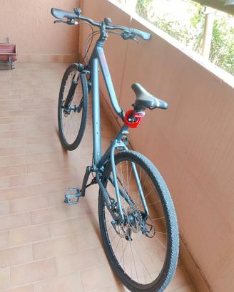 bici 2026 trekking/ibrida Riverside 500 Taglia L