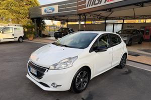 Peugeot 208 5 Porte 208 5p 1.4 hdi 8v Allure