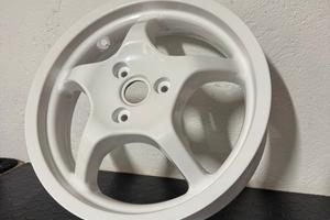 cerchio posteriore aerox 