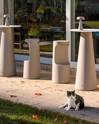 Set tavolo con sgabelli interno esterno fade fura