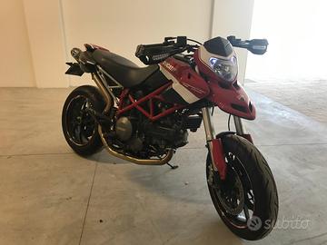 Ducati Hypermotard 796 2010