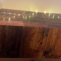 Mobile in legno contenitivo