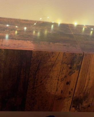 Mobile in legno contenitivo