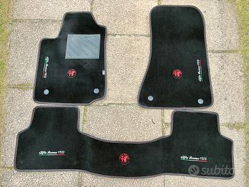 Set completo tappetini per AlfaRomeo 159