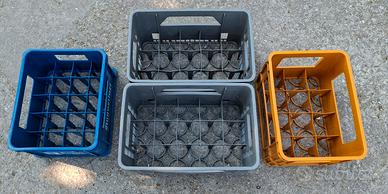 4 cassette in plastica portabottiglie + cestelli