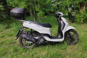 Peugeot Tweet 125 – 887 km