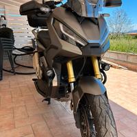 X-adv 750 travel edition