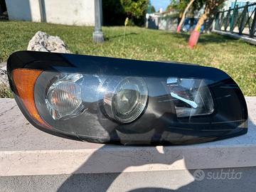 Fanale anteriore dx (lato passeggero) volvo c30