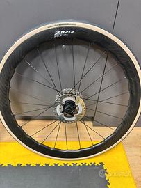Zipp 353 NSW carbon la coppia