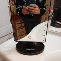 specchio con luci a led 