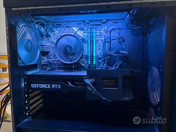 Pc Da Gaming(Guardare la descrizione, per favore)