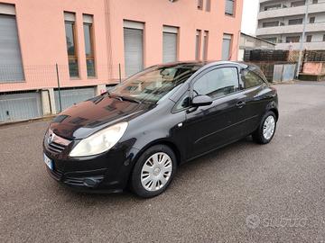 Opel Corsa 1.2 Benz euro 4 Sport neopatentati