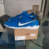 Scarpette calcetto Nike taglia 45