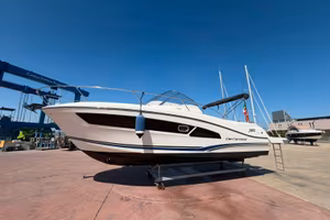 🚤 Jeanneau Cap Camarat 9.0 WA (2021)