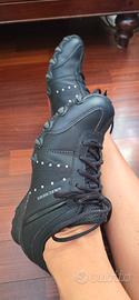Skechers Black Rhinestone come nuove 