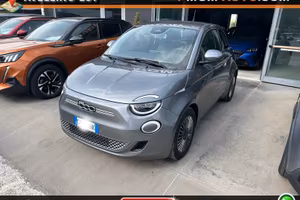 Fiat 500 500e Berlina 42 kWh Passion - Km. 900