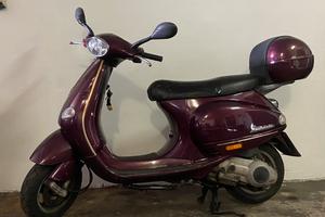 Vespa 150 ET4 scooter revisionato