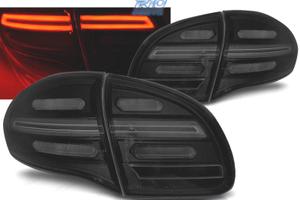 FANALI PORSCHE CAYENNE 10-15 A LED COMPLETI A BARR