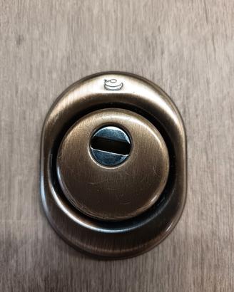 defender per porta blindata  in acciaio 