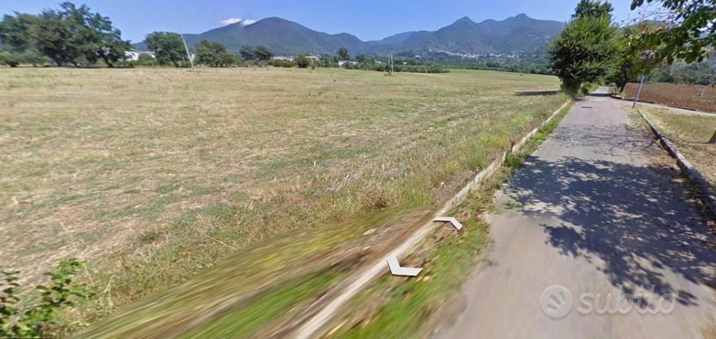 Terreno di 23000 m² a Raviscanina - Vista 3