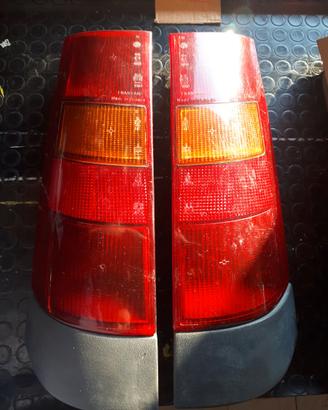 Renault 5 epoca fanale faro fanaleria luce frecce