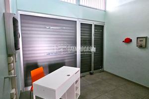 Locale uso studio medico / ufficio - 160 mq su 2 l