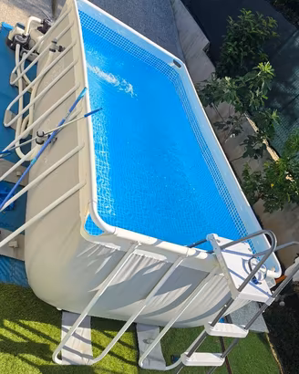 Piscina Intex 4x2x1,22m – con/Liner nuovo