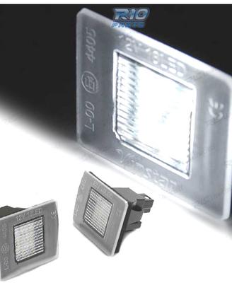 LUCI TARGA A LED PER MERCEDES CLASSE A W176 12-16 