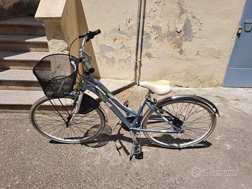 Bici da passeggio 28 
