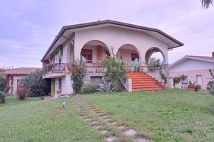 DONADA - INCANTEVOLE CASA SINGOLA