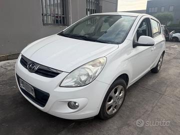ricambi usati hyundai i20 2012